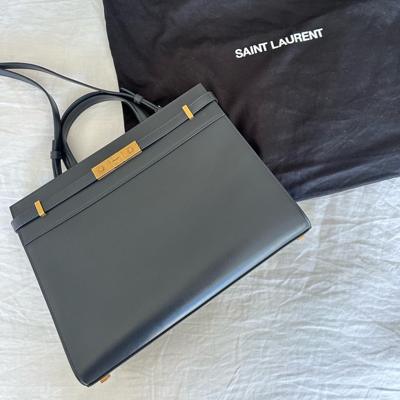 Saint Laurent Manhattan leather medium tote
Worn a few times, like new! - Picture 1 of 8